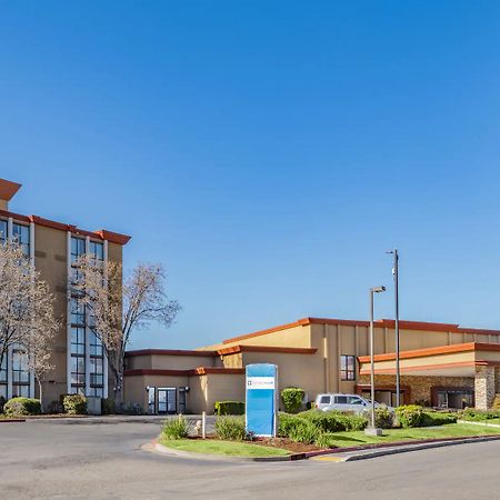 Wyndham Sacramento Carmichael Exterior foto