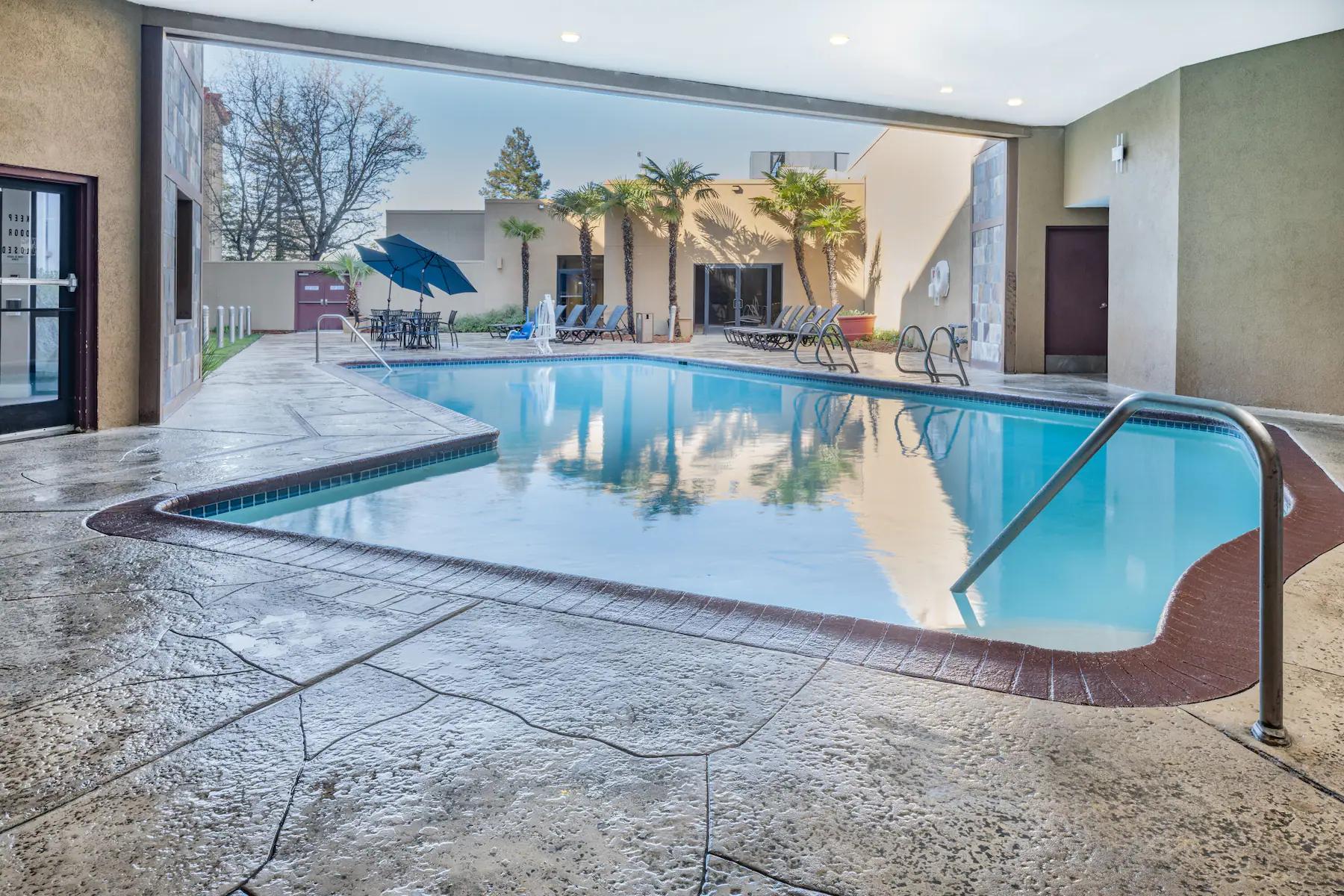 Wyndham Sacramento Carmichael Exterior foto